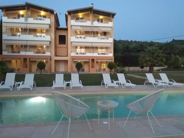 Aparthotel Alex House Zacharo Exterior foto
